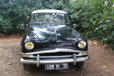 Berline Simca Aronde